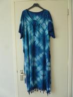 Zomer/vakantiejurk: blauw, luchtig, fleurig. Batik stof. Nw., Maat 38/40 (M), Blauw, Nieuw, Ophalen of Verzenden