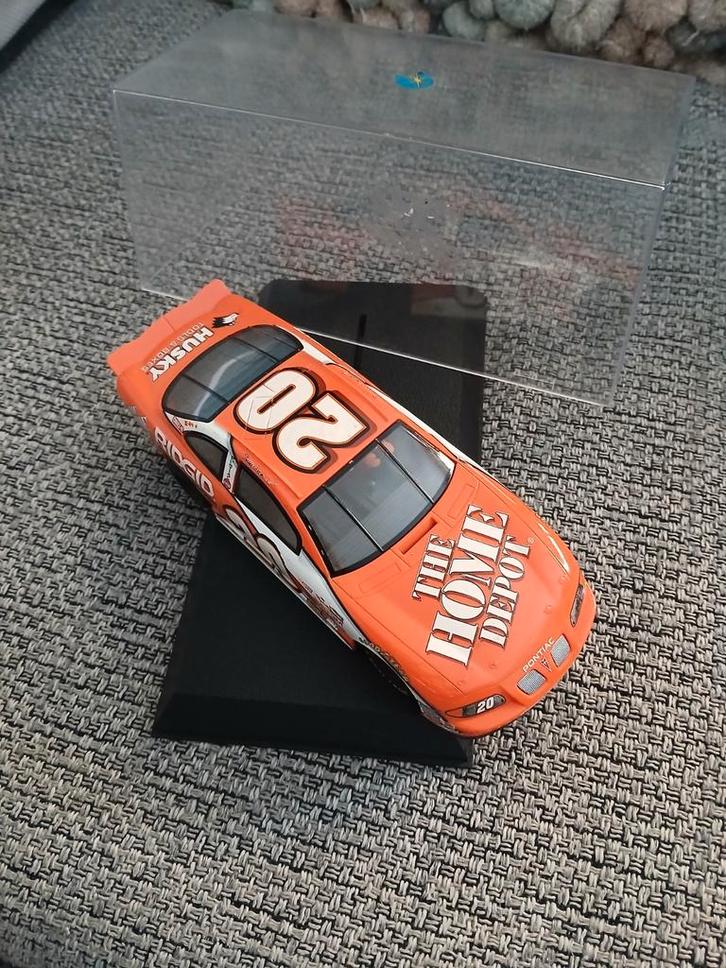 Nascar Race Wagen #20 - The Home Depot Tony Stewart, Hobby en Vrije tijd, Modelauto's | 1:18, Gebruikt, Auto, Hot Wheels, Ophalen of Verzenden