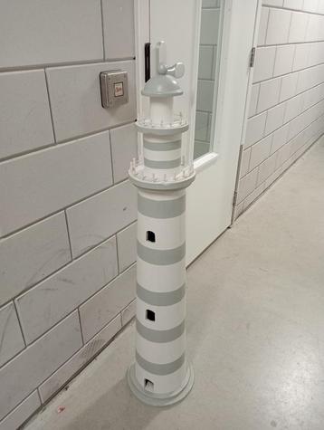 Grote Houten vuurtoren  beschikbaar voor biedingen