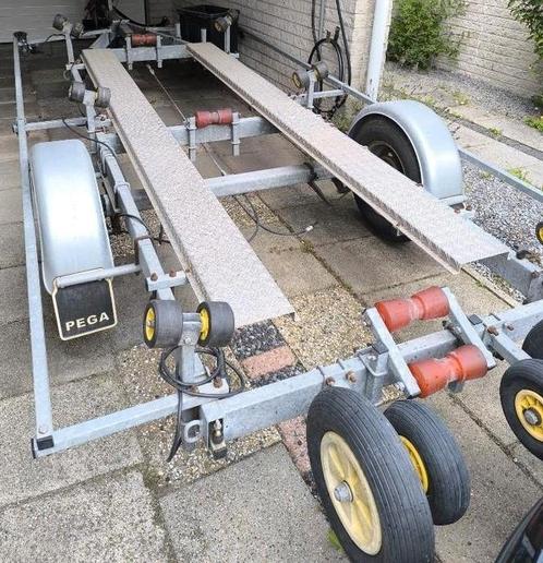 PEGA SH 1350 boottrailer in goede staat, Watersport en Boten, Boottrailers, Zo goed als nieuw, Overige typen, Minder dan 1500 kg
