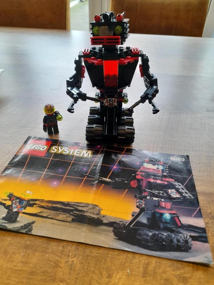 Lego space spyrius Recon robot 6889, Verzamelen, Transformers, Zo goed als nieuw, G1, Ophalen of Verzenden