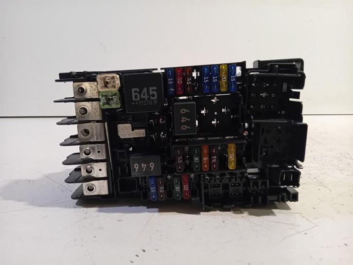 Zekeringkast Volkswagen Golf, Auto-onderdelen, Elektronica en Kabels, Volkswagen, Gebruikt, Herkomst onderdeel bekend, 12 maanden garantie