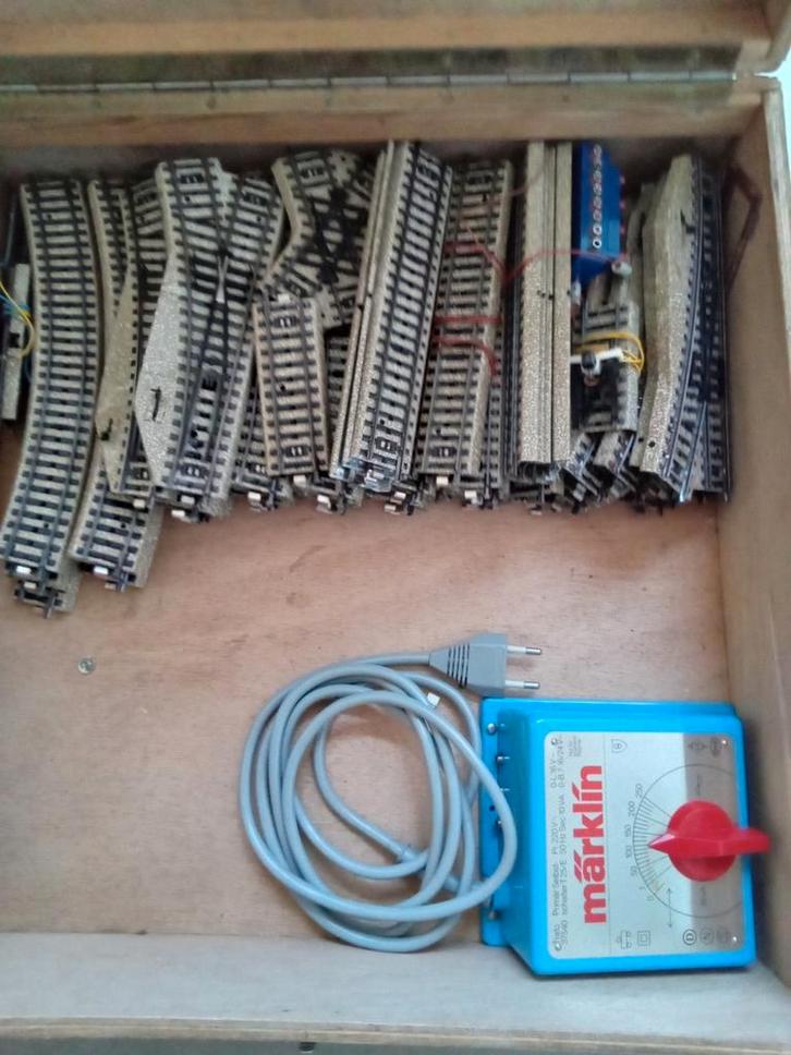 Marklin trein, rails, wissels, transformator, huisjes., Hobby en Vrije tijd, Modeltreinen | H0, Gebruikt, Wisselstroom, Märklin