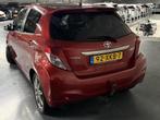 Toyota Yaris 1.3 VVT-i Dynamic, Auto's, Euro 5, 4 cilinders, Leder en Stof, Bedrijf