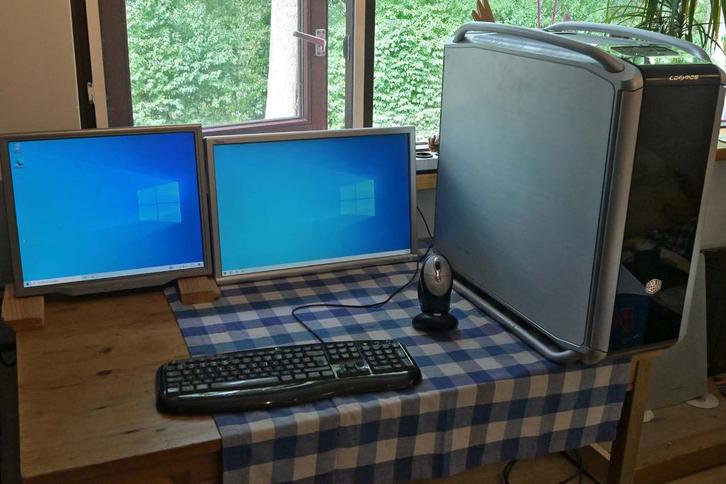 Asus desktop computer, Computers en Software, Desktop Pc's, Gebruikt, 3 tot 4 Ghz, HDD, SSD, 8 GB, Met videokaart, Met monitor