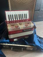 Barcarole 32bass accordeon, Muziek en Instrumenten, Accordeons, Gebruikt, 32-bas, Met riemen, Ophalen