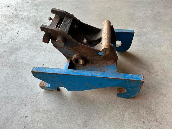Eurograb verloopadapter CW10 naar CW05 mechanisch gebruikt, Doe-het-zelf en Verbouw, Overige Doe-het-zelf en Verbouw, Gebruikt