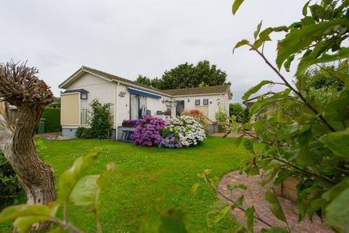 Mooi Chalet in Vollenhove, Caravans en Kamperen, Stacaravans, tot en met 4, Ophalen