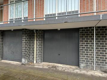 2 Ruime verwarmde GARAGES te koop Tilburg nabij 2 Steden zkh beschikbaar voor biedingen