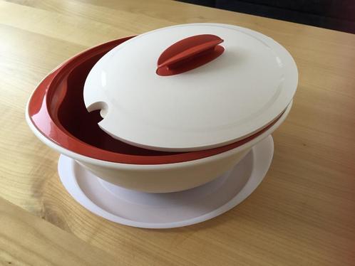 Tupperware 2 schalen., Huis en Inrichting, Keuken | Tupperware, Zo goed als nieuw, Schaal, Ophalen of Verzenden
