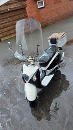 La souris scooter, Ophalen