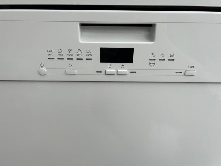 Miele Vaatwasser - Topkwaliteit!, Witgoed en Apparatuur, Vaatwasmachines, Gebruikt, Inbouw, 85 tot 90 cm, 60 cm of meer, 10 tot 14 liter