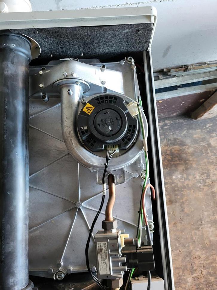 Vaillant HRE 36/48A Combi Ketel, Doe-het-zelf en Verbouw, Verwarming en Radiatoren, Gebruikt, Ophalen