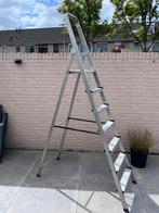 Altrex trap (7 tredes), Doe-het-zelf en Verbouw, Ladders en Trappen, Gebruikt, Ophalen of Verzenden, Minder dan 2 meter
