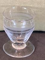 Oud Frans borrelglaasje (150224), Verzamelen, Glas en Borrelglaasjes, Ophalen of Verzenden, Borrel- of Shotglas