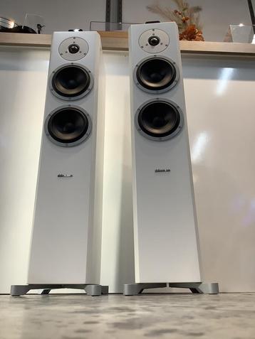 Dynaudio Xeo 6 beschikbaar voor biedingen