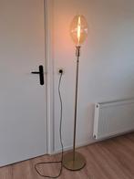 Gouden staande lamp, Huis en Inrichting, Lampen | Vloerlampen, Ophalen of Verzenden, Zo goed als nieuw, Glas, 100 tot 150 cm