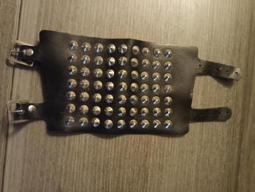 Brede Spike armband  beschikbaar voor biedingen