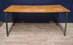 Grote werktafel / hobbytafel + metalen onderstel 72x160x80cm, Doe-het-zelf en Verbouw, Werkbanken, Ophalen, Gebruikt, 70 tot 120 cm