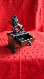 Vintage Leeuw Standbeeld Puntenslijper Miniatuur, Ophalen of Verzenden