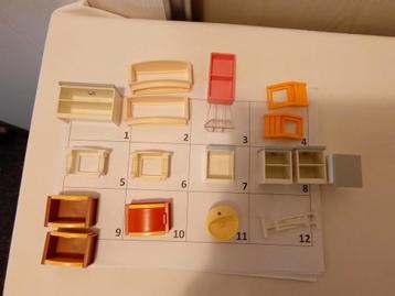 Playmobil onderdelen meubels kast, kist, kruk, stoel etc beschikbaar voor biedingen