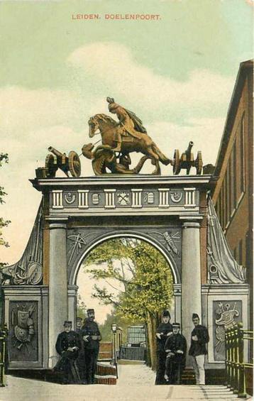 (377-312-015) Leiden Doelenpoort beschikbaar voor biedingen