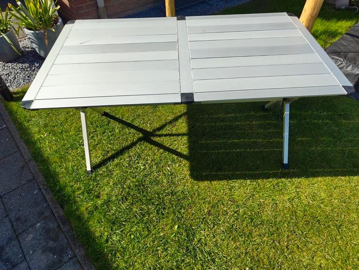 Te koop aangeboden nette, complete Campart travel tafel, Caravans en Kamperen, Kampeermeubelen, Zo goed als nieuw, Campingtafel