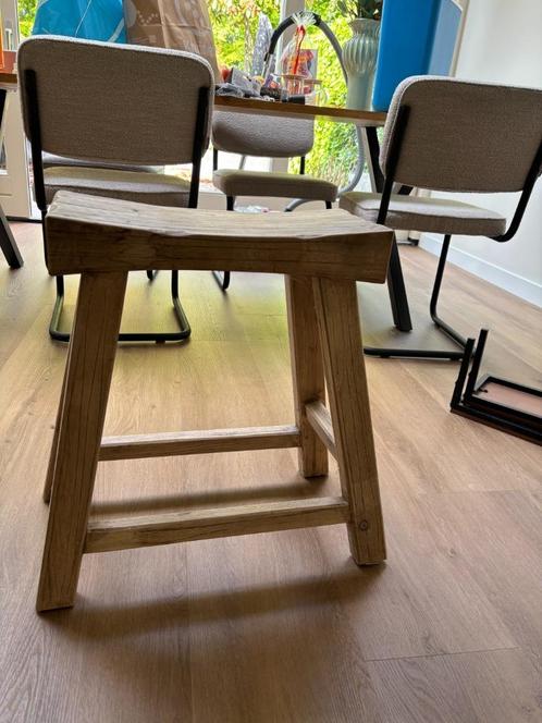 Teakhouten kruk, Huis en Inrichting, Krukjes, Gebruikt, Hout, Ophalen
