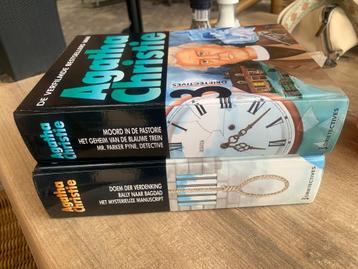2 Dikke boeken Agatha Christie zgan detective beschikbaar voor biedingen