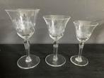 Vintage glasservies gegraveerd retro teab, Ophalen of Verzenden, Zo goed als nieuw, Overige typen