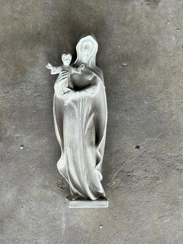 Maria en kind beeld wit beschikbaar voor biedingen