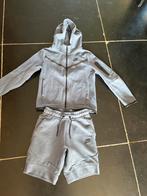 Nike Tech Fleece Trainingspak Grijs, Kleding | Heren, Truien en Vesten, Ophalen, Zo goed als nieuw, Maat 48/50 (M), Grijs
