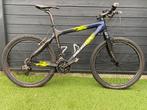 Merida 26” ATB.  FULL CARBON., Fietsen en Brommers, Fietsen | Mountainbikes en ATB, Merida, Gebruikt, Ophalen of Verzenden, Heren