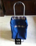 boodschappentas op wieltjes, 30 cm of meer, Blauw, Zo goed als nieuw, Wieltjes