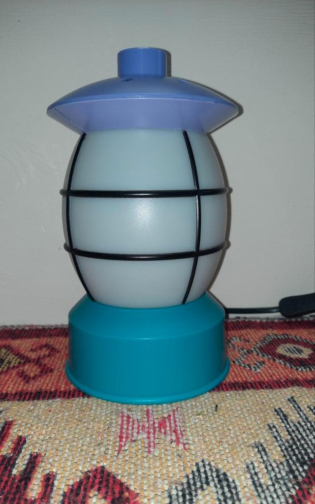 Tafellamp ikea type mammut jaar 1999, lees de beschrijving, Huis en Inrichting, Lampen | Tafellampen, Zo goed als nieuw, Minder dan 50 cm