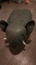 Olifant kruk, Eén persoon, Ticket of Toegangskaart