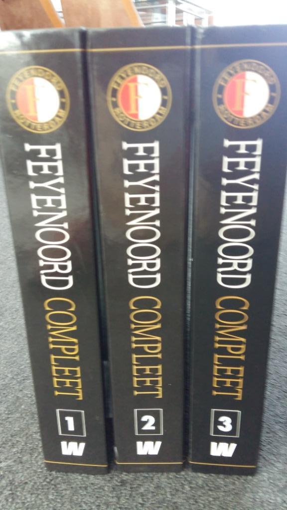 3 Feyenoord Compleet Verzamel Albums voor 75 euro 1996, Verzamelen, Sportartikelen en Voetbal, Zo goed als nieuw, Boek of Tijdschrift