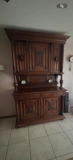 Prachtige Henri Deux kast, Ophalen