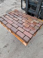 Oude gebakken keiformaat/10duimers op pallets 200m2, Tuin en Terras, Ophalen, Gebruikt, Keramiek, Klinkers