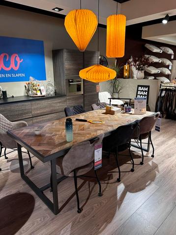 Eettafel Wellington- 240x100cm. Mango massief -metalen frame beschikbaar voor biedingen