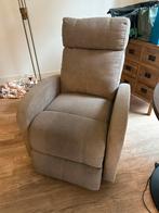 Finlandic Relax en sta-op stoel F-201 taupe (1-motorig), Huis en Inrichting, Fauteuils, Ophalen, 75 tot 100 cm, Zo goed als nieuw