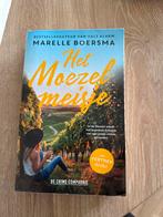 Het Moezelmeisje - Marelle Boersma - Thriller, Ophalen of Verzenden, Zo goed als nieuw, Nederland