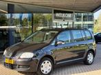 Volkswagen Touran 1.6-16V FSI Trendline AUTOMAAT, Traction-control, 4 cilinders, Zwart, Bedrijf