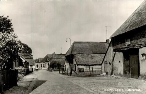 Bronkhorst Boterstraat, Verzamelen, Ansichtkaarten | Nederland, Gelopen, Gelderland, Voor 1920, Ophalen of Verzenden