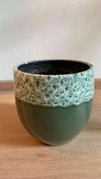 Olijf groene bloempot, Ophalen, Rond, Zo goed als nieuw, Minder dan 25 cm