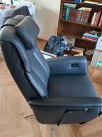 Sta op stoel, Huis en Inrichting, Fauteuils, Ophalen, Leer, 50 tot 75 cm