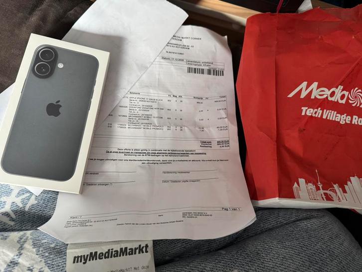Iphone 17 Nieuw met bon 17-12-2025, Telecommunicatie, Mobiele telefoons | Apple iPhone, Nieuw, 256 GB, Zonder abonnement, Zonder simlock