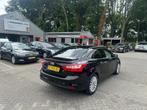 Ford Focus 1.6 TI-VCT Trend Sport , navigatie , airco, 125 pk, Gebruikt, 4 cilinders, Zwart