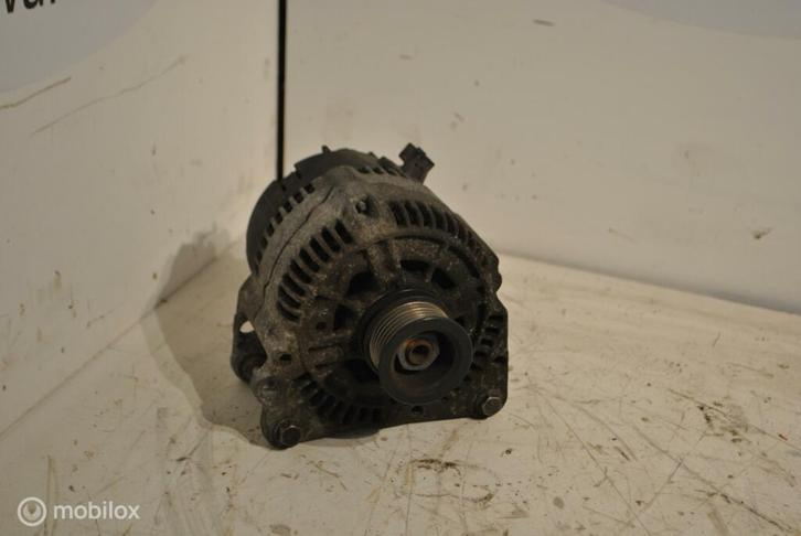Dynamo Volkswagen Polo 6N1 • ('94-'00) 028903025h, Auto-onderdelen, Elektronica en Kabels, Volkswagen, Gebruikt, Ophalen of Verzenden