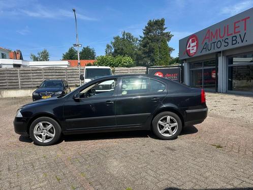 Skoda Octavia 2.0FSI,Elegance,AC,Leer,Kompleet, Auto's, Skoda, Bedrijf, Te koop, Octavia, ABS, Airbags, Airconditioning, Boordcomputer